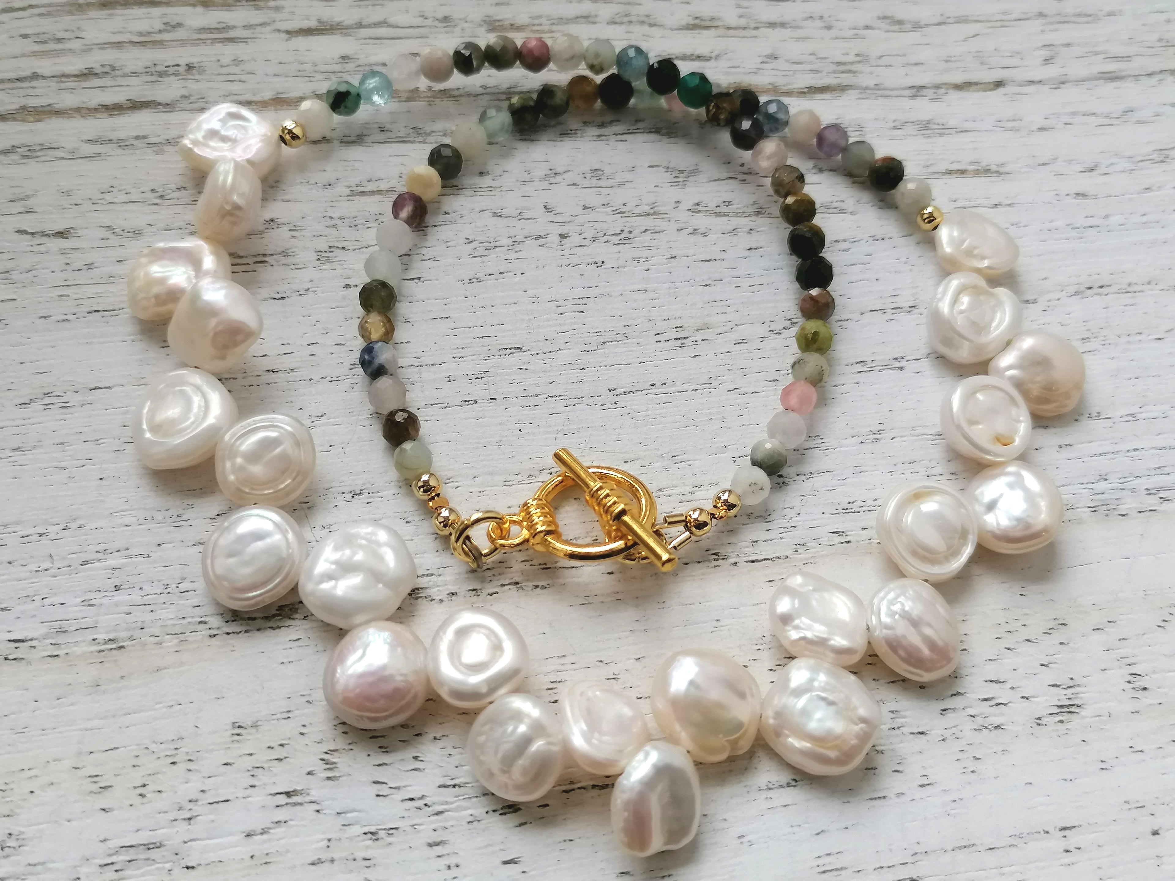 Semi-precious Gemstone Necklace Cultured Freshwater Baroque pearls