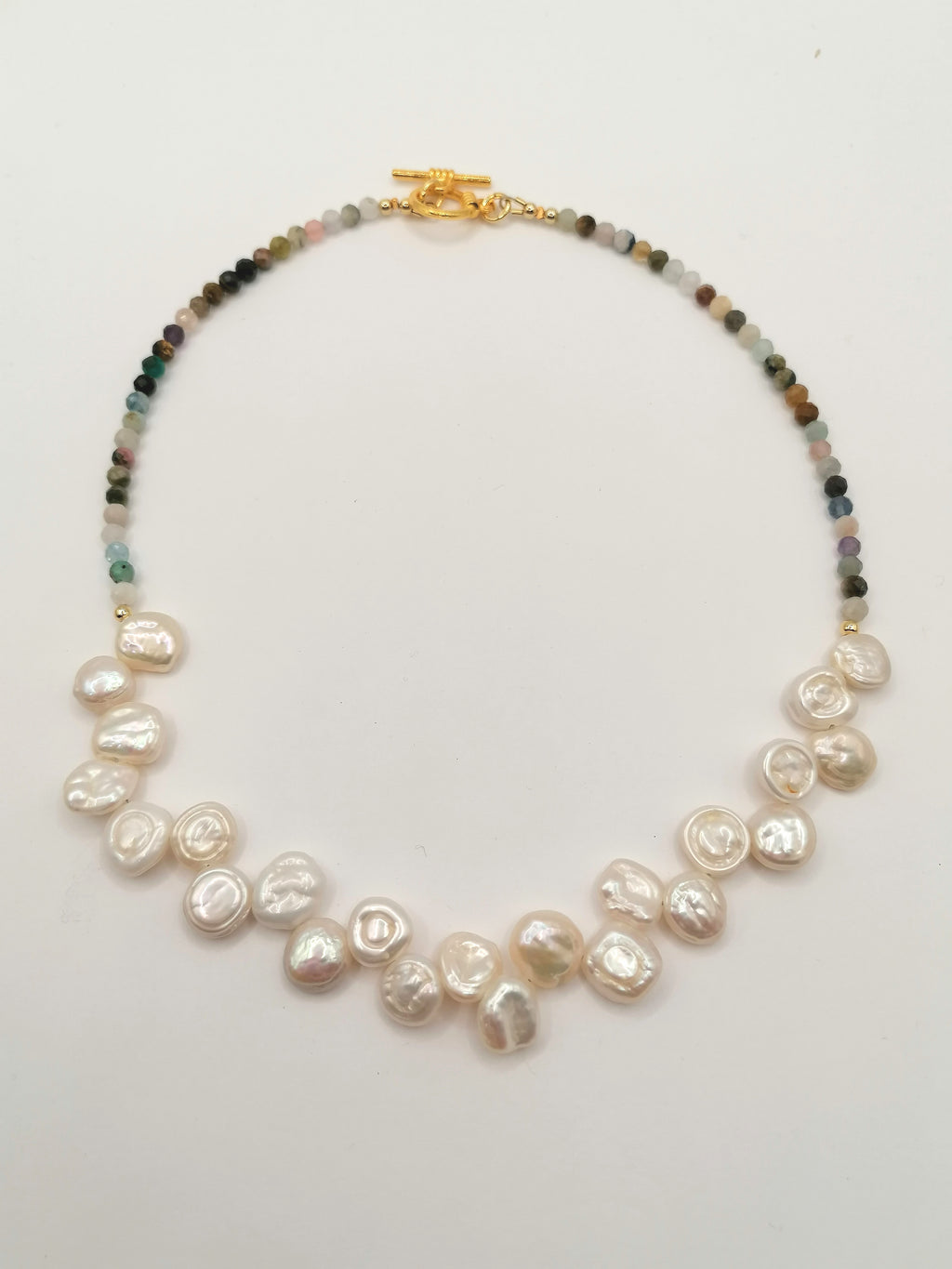 Semi-precious Gemstone Necklace Cultured Freshwater Baroque pearls