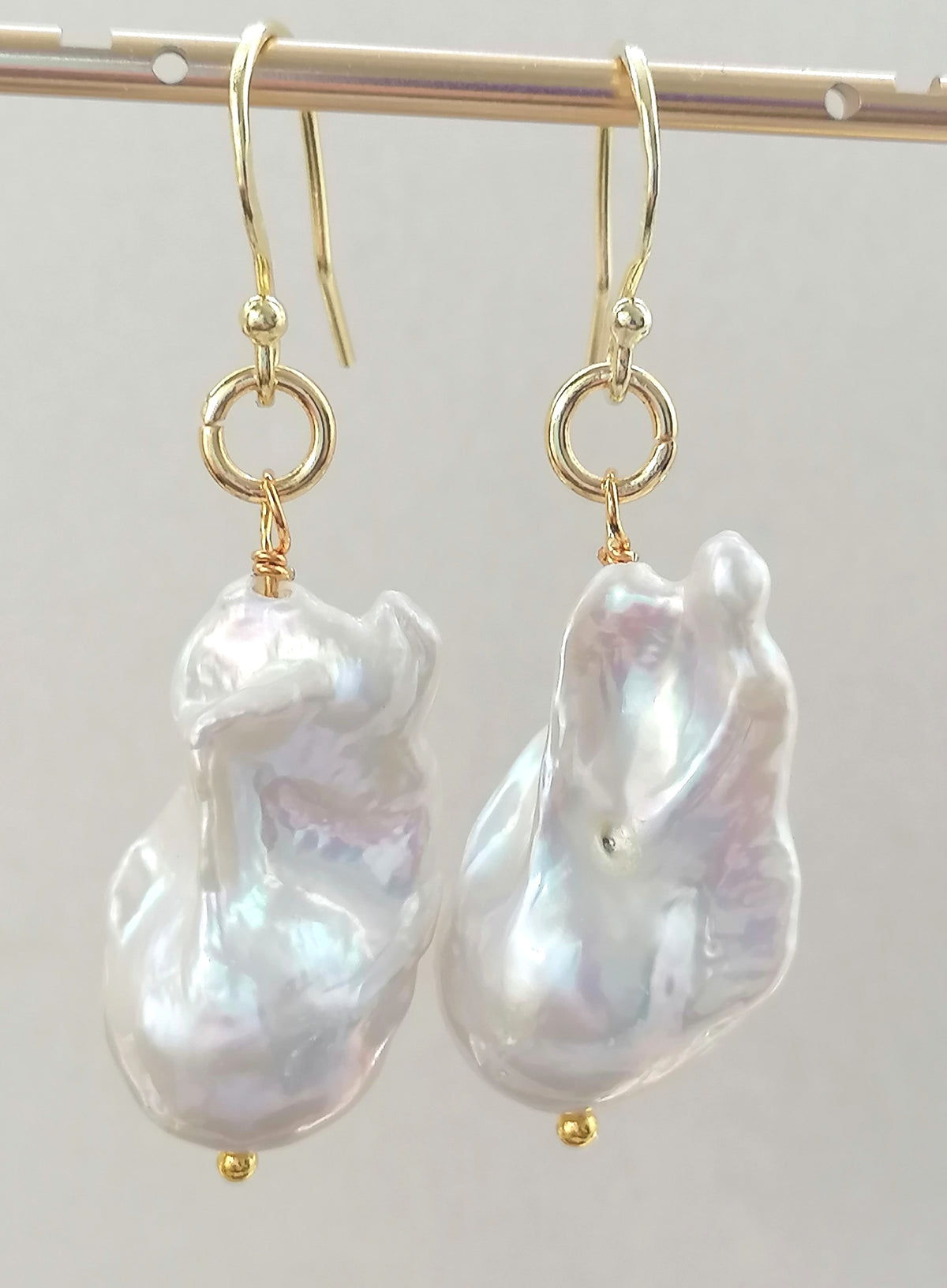 14ct Gold 925 Sterling Silver Cultured Freshwater Baroque Flame ball Earrings Creamy White