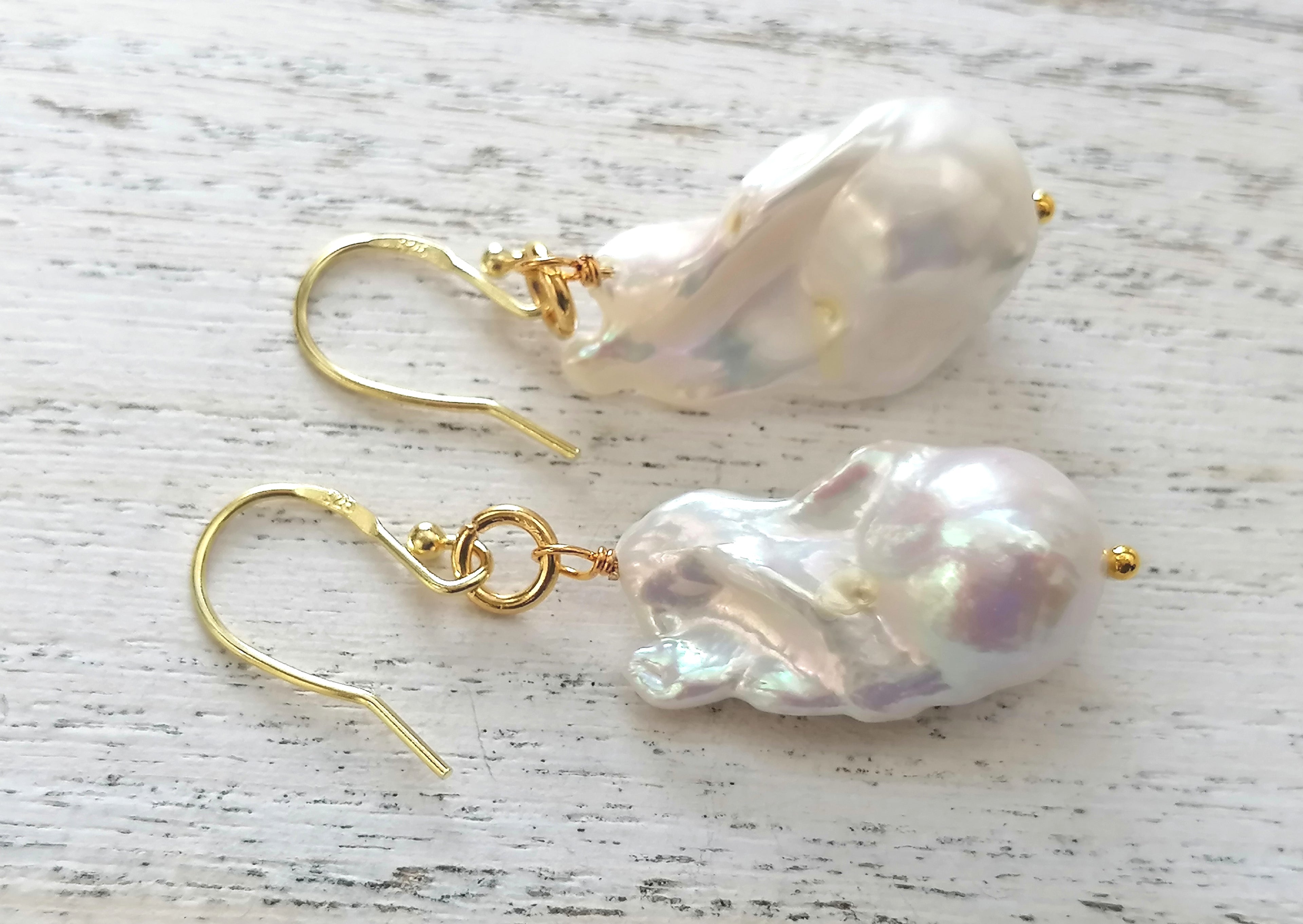 14ct Gold 925 Sterling Silver Cultured Freshwater Baroque Flame ball Earrings Creamy White