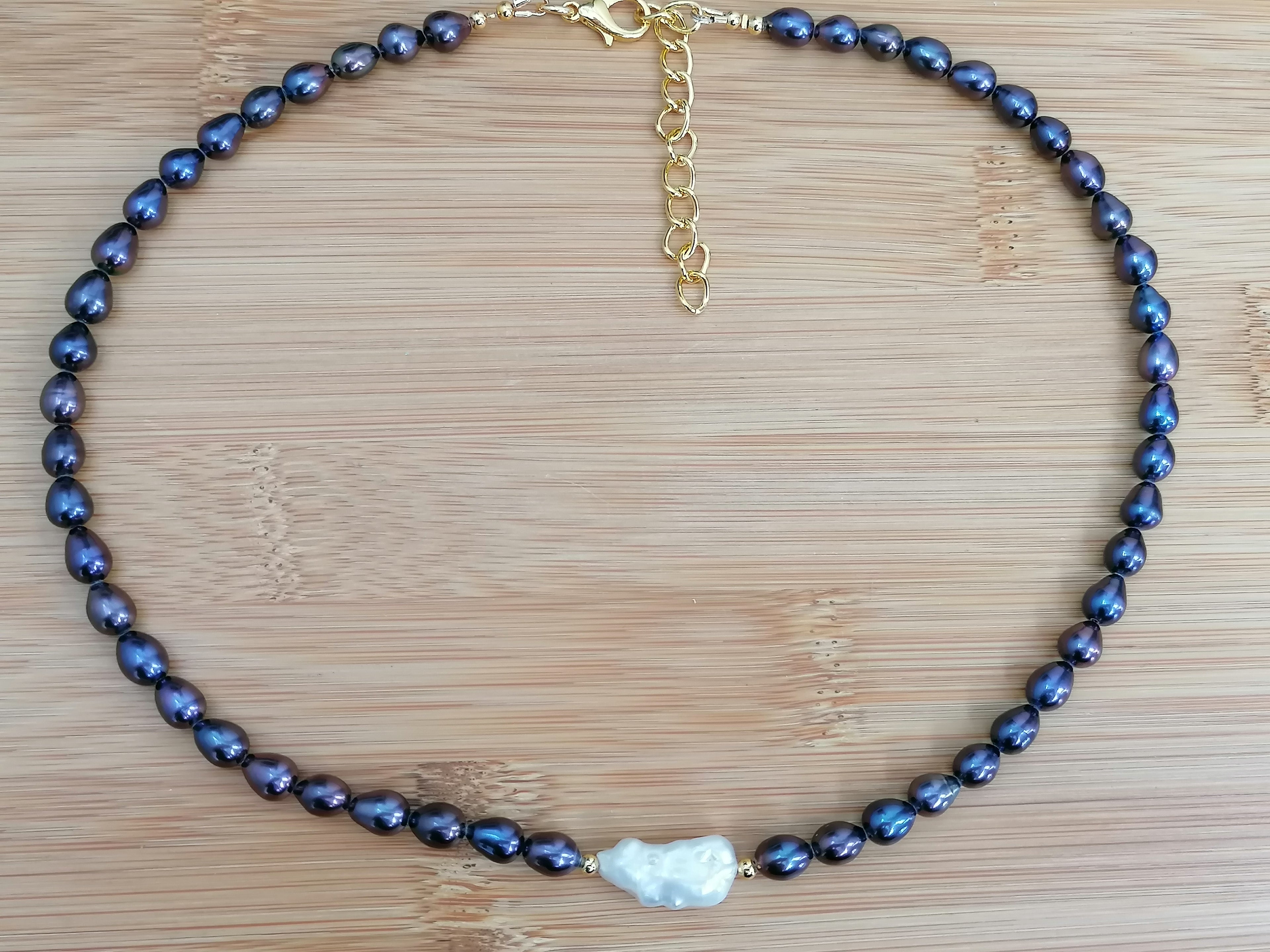 Cultured Freshwater Peacock Pearl Necklace with Baroque Centre Pearl