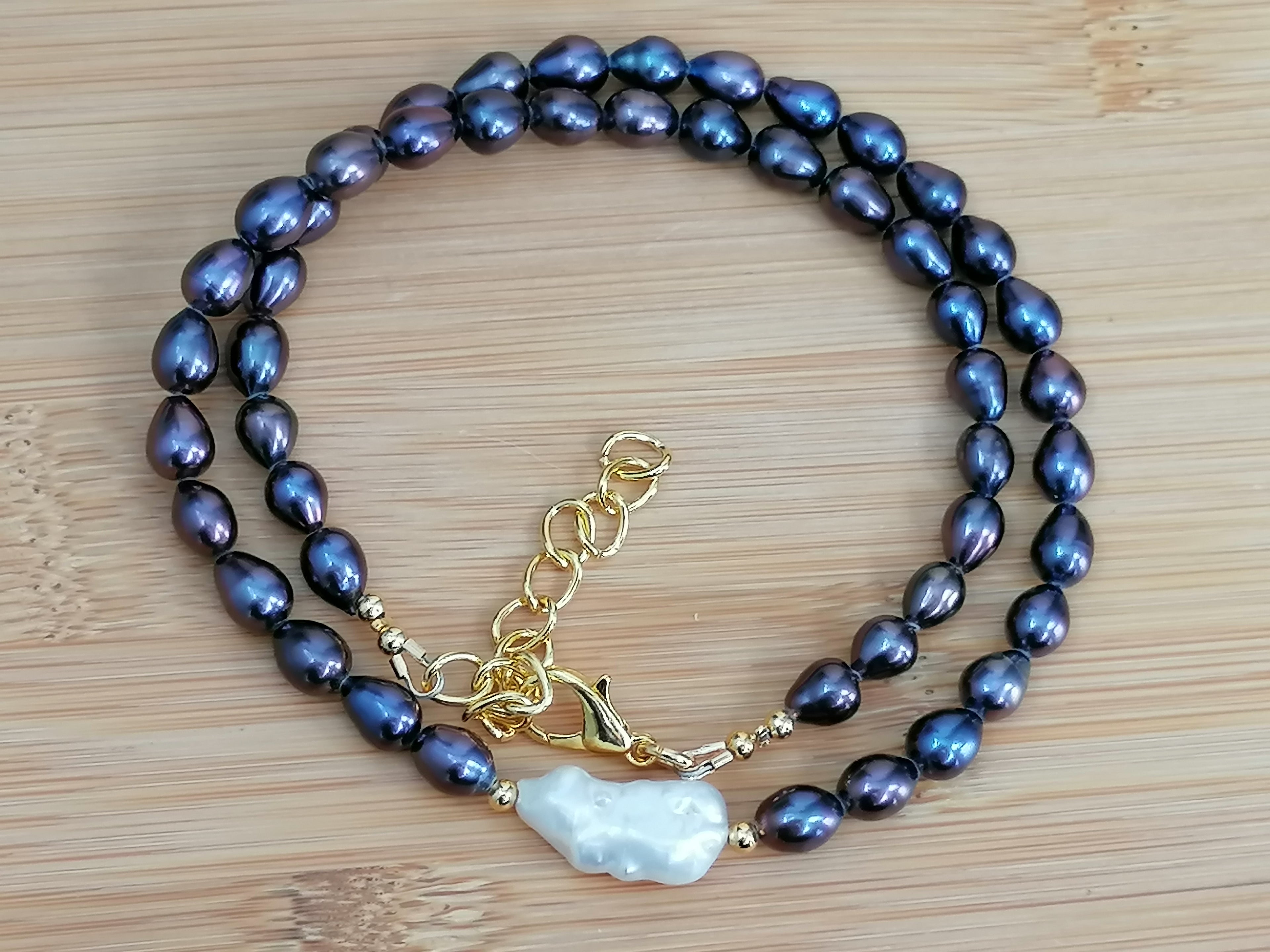 Cultured Freshwater Peacock Pearl Necklace with Baroque Centre Pearl