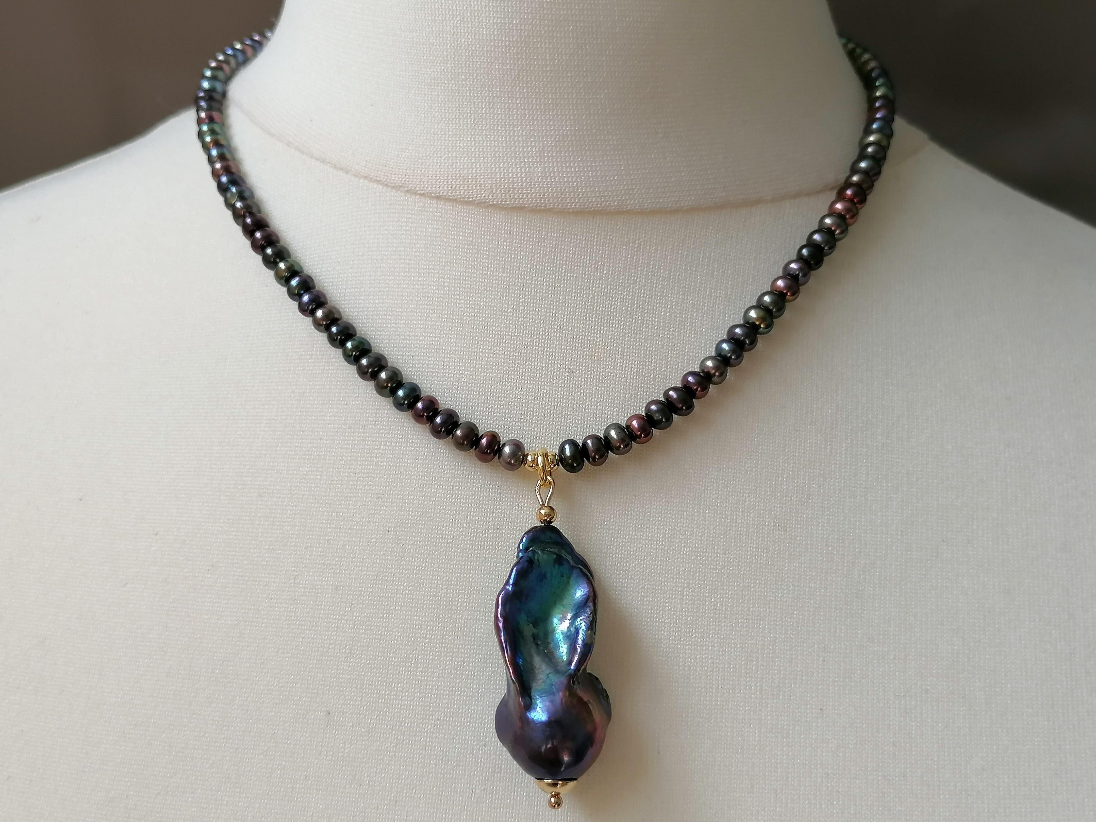 cultured freshwater Peacock Pearl Necklace with Flame ball Baroque Pearl Pendant