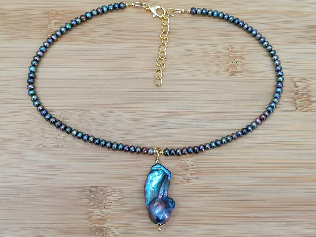 cultured freshwater Peacock Pearl Necklace with Flame ball Baroque Pearl Pendant