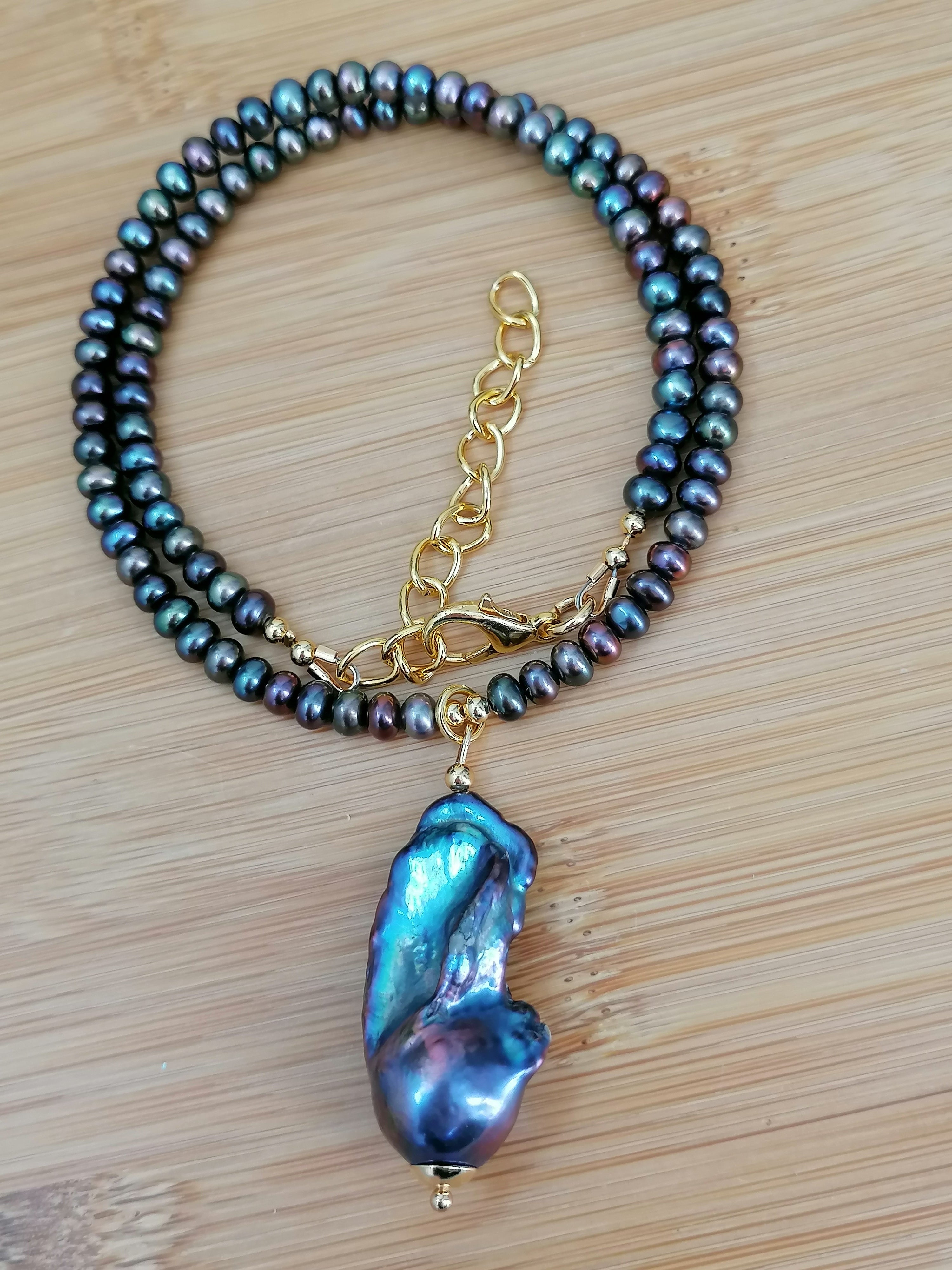 cultured freshwater Peacock Pearl Necklace with Flame ball Baroque Pearl Pendant