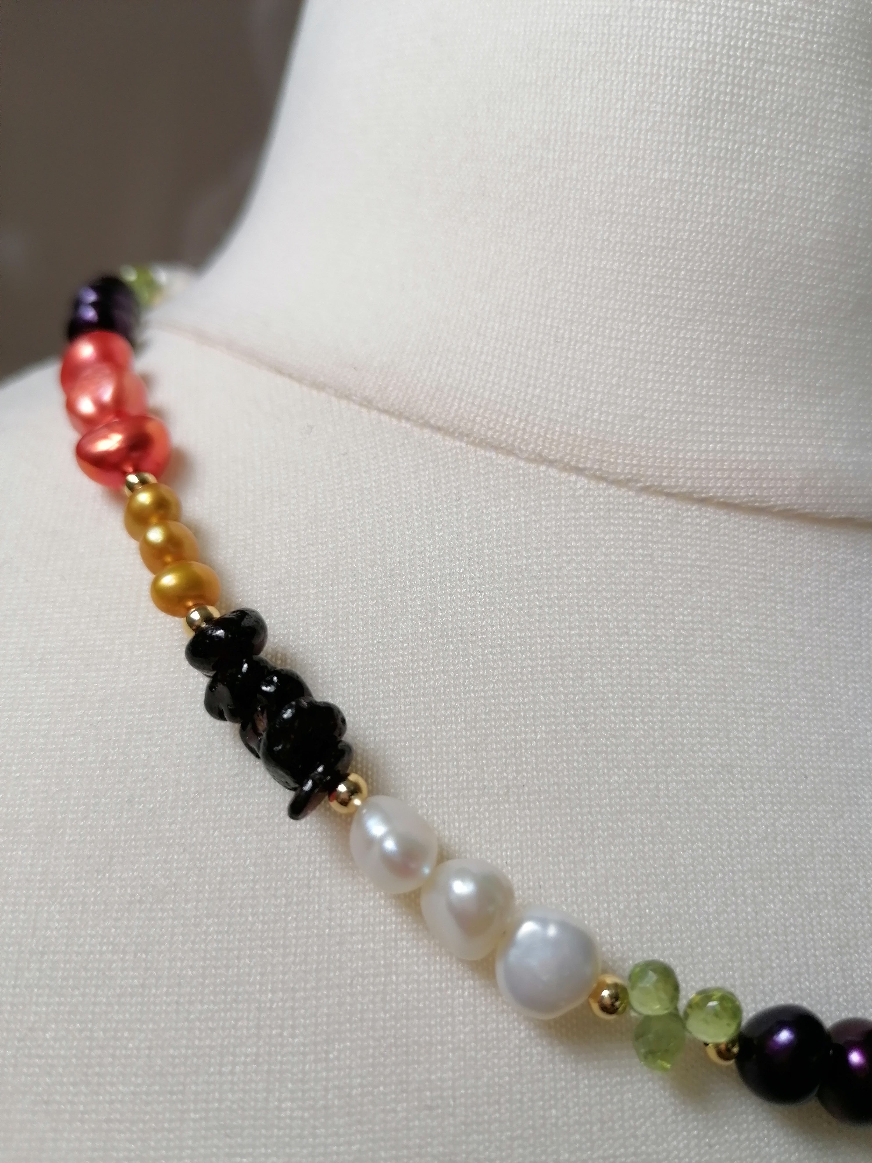 Freshwater Pearl, Garnet & Peridot Necklace semi-precious