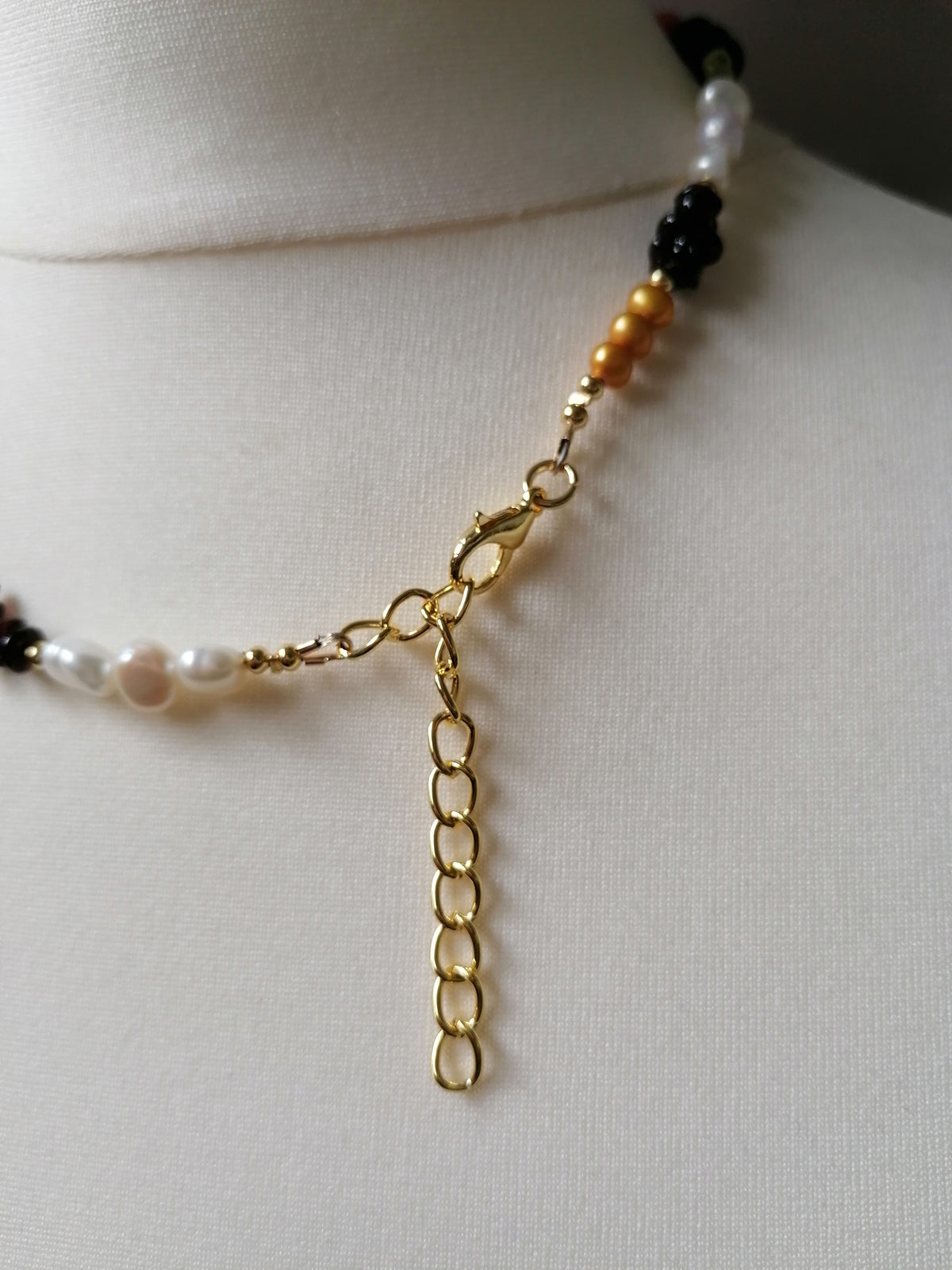 Freshwater Pearl, Garnet & Peridot Necklace semi-precious