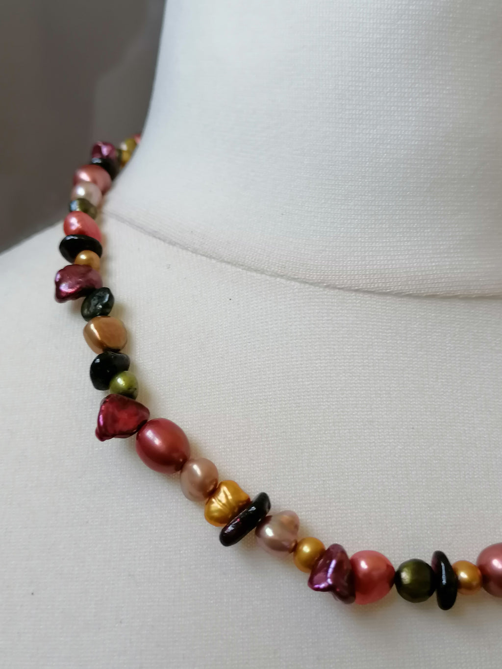 Multicolour Cultured Freshwater Pearl & Garnet Necklace