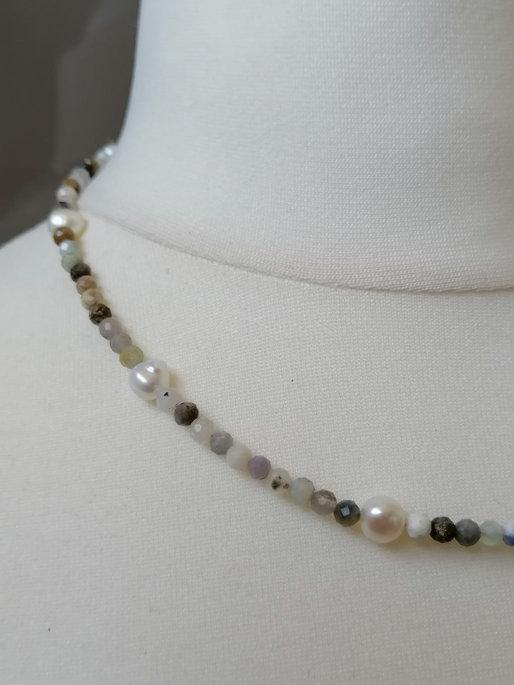 Semi-Precious Gemstone & Cultured Freshwater Pearl Necklace