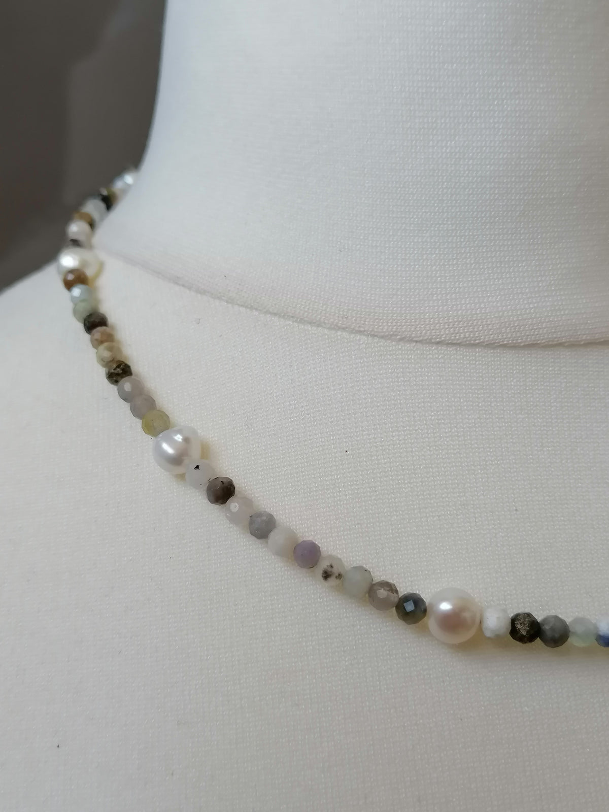Semi-Precious Gemstone & Cultured Freshwater Pearl Necklace