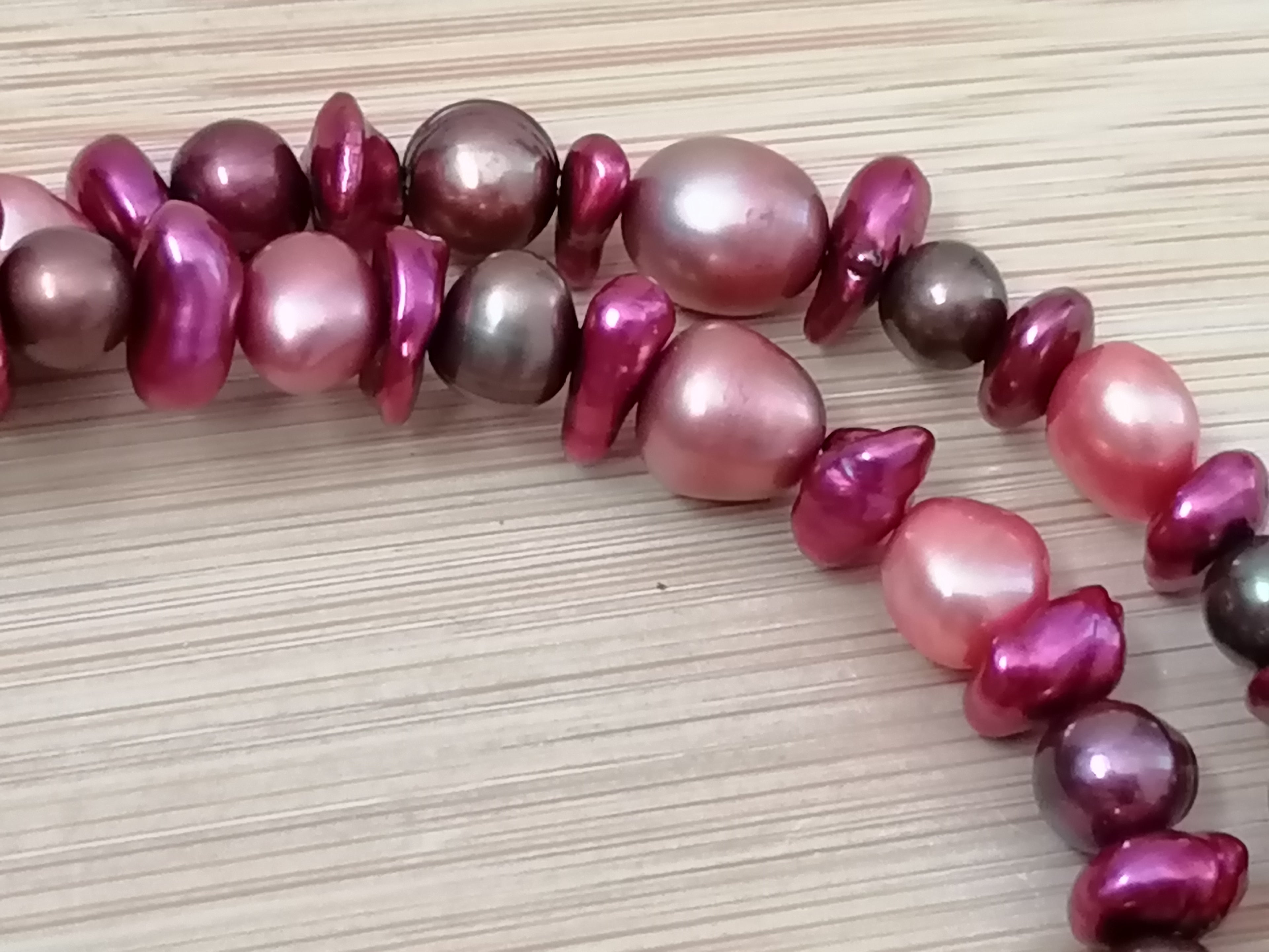 Mixed Berry Freshwater Pearl Necklace