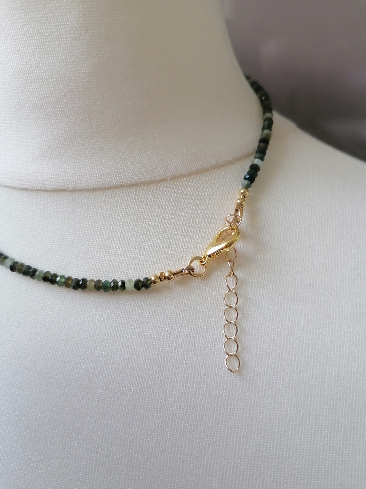 Moss Agate Gemstone Choker Necklace